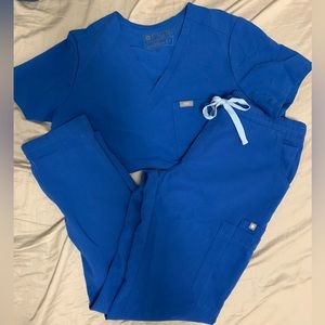 Figs Catarina top and Yola bottoms